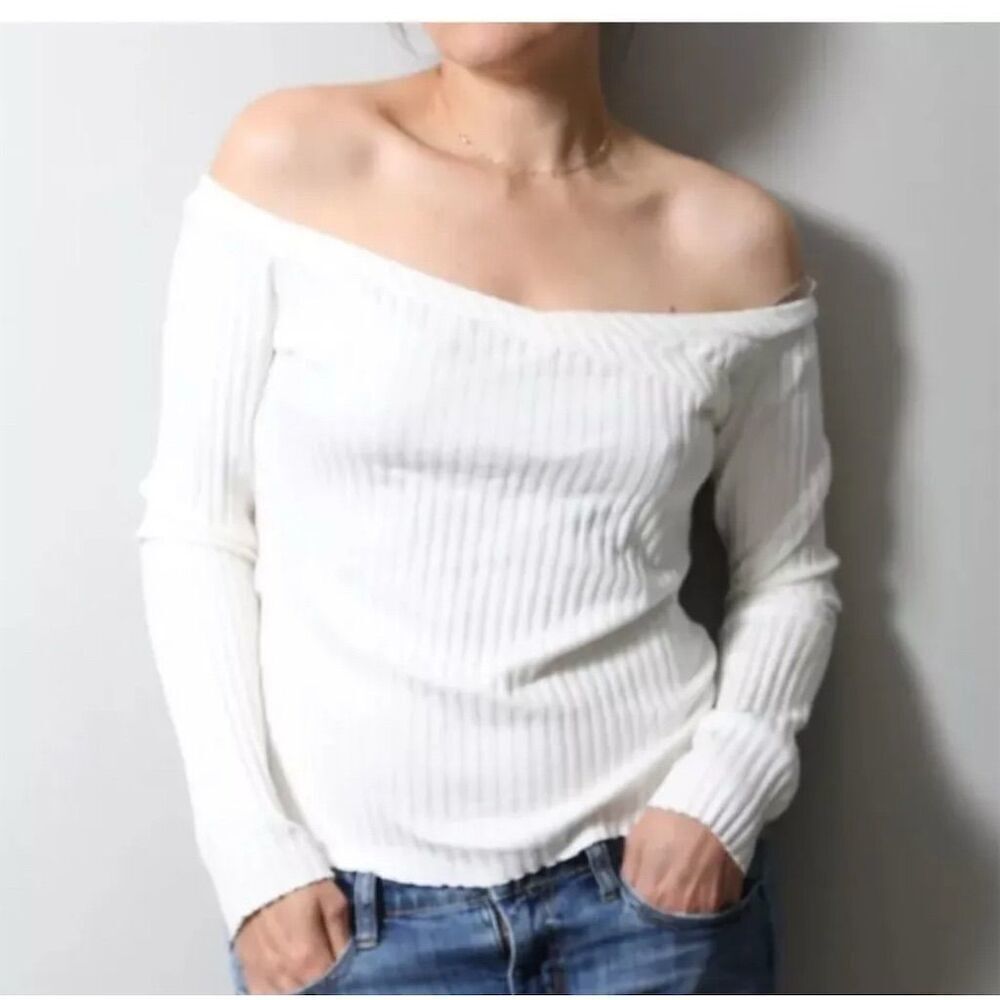 The Range Women's Off Shoulder Ribbed Blouse White Long‎ Sleeve Size L